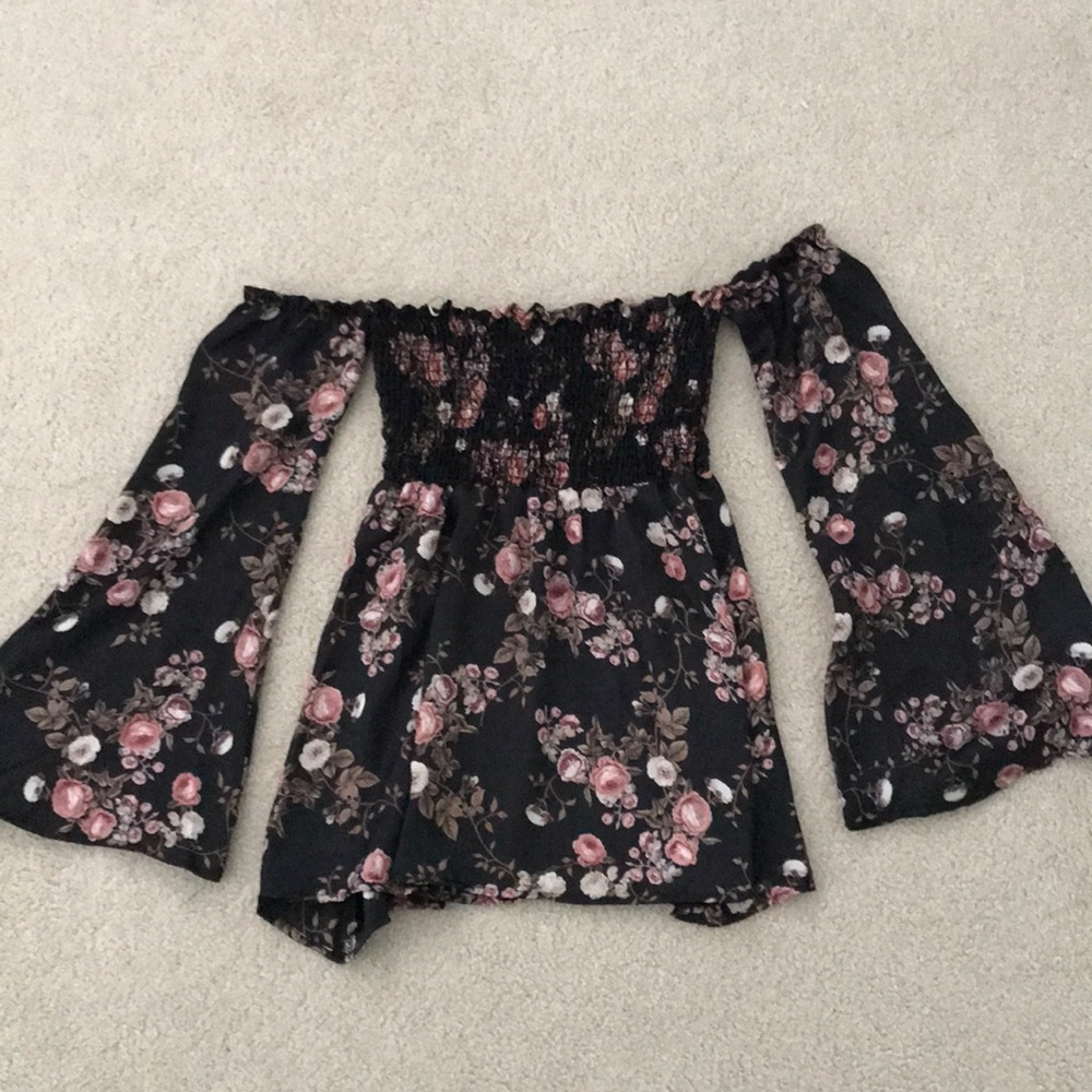 Floral cold shoulder top